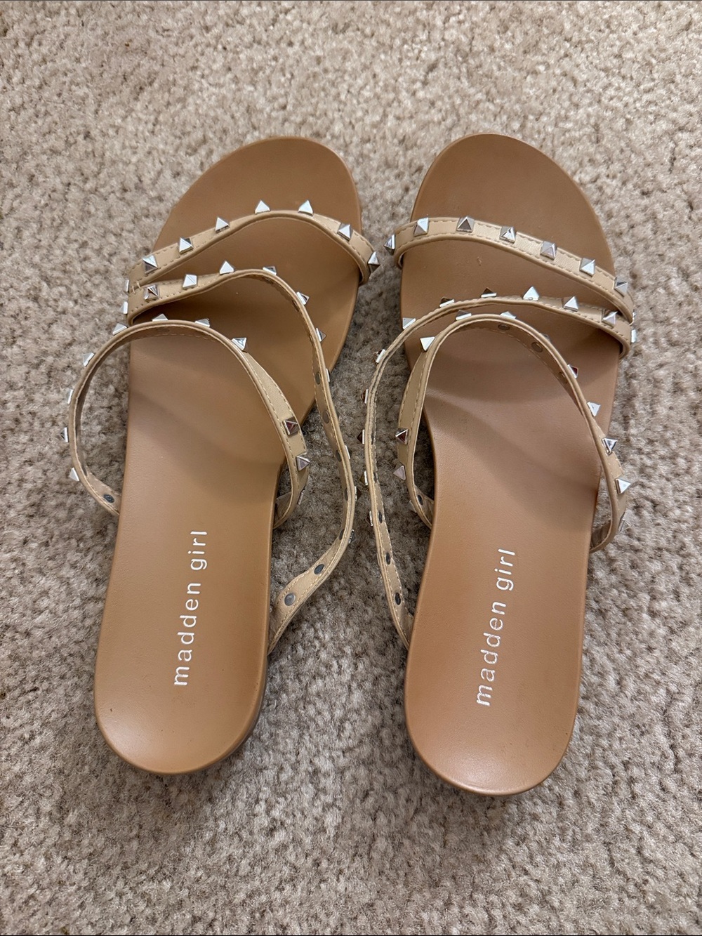 Madden Girl Conni Studded Strappy Sandals Tan 8.5 Rockstud Style